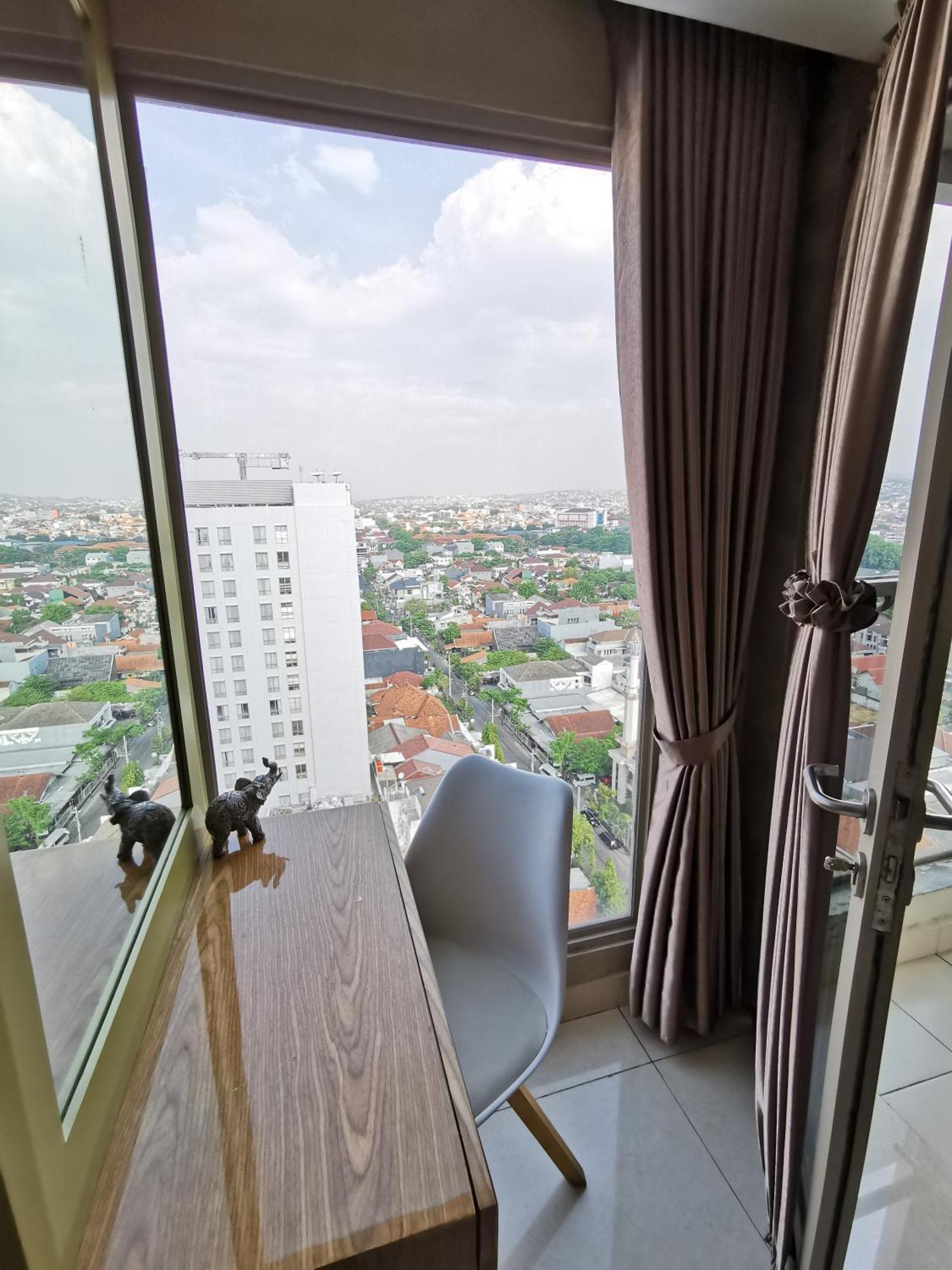 Warhol Simpang Lima Apartemen *