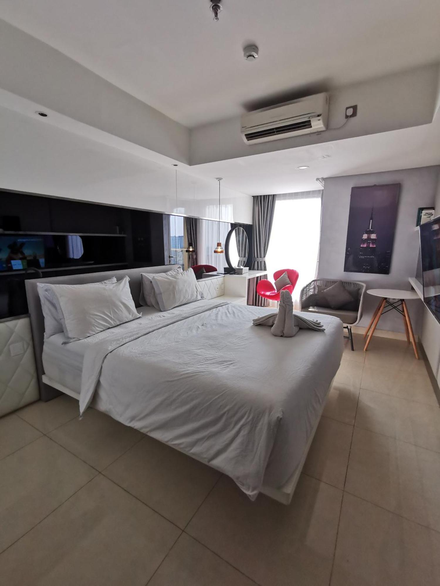 Apartemen Warhol Simpang Lima